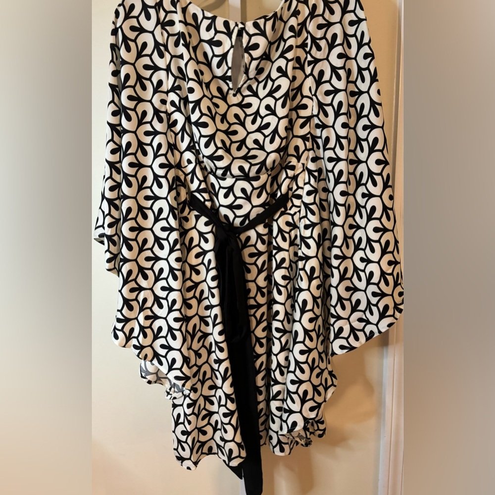 Unique Vintage Asymmetrical Black and White Dress